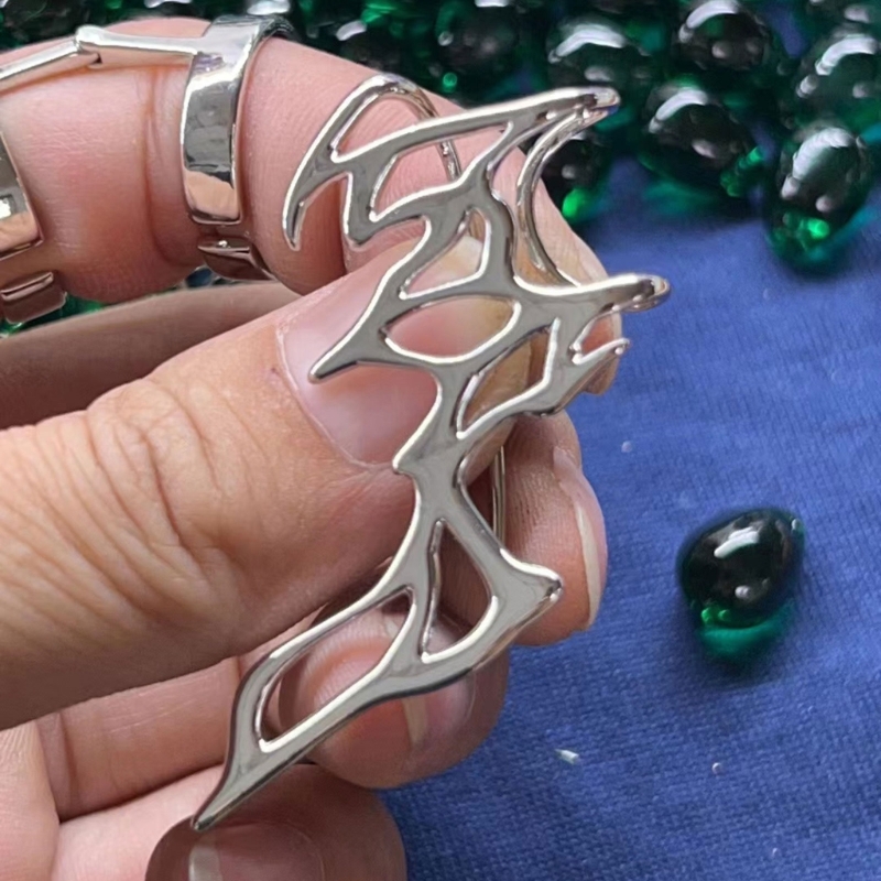 Metal Liquid Earring Eye Catch - مراجعة Home Or Office Use وسعره